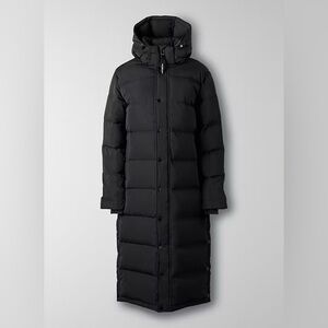 Aritzia The Super Puff Long - Black Matte